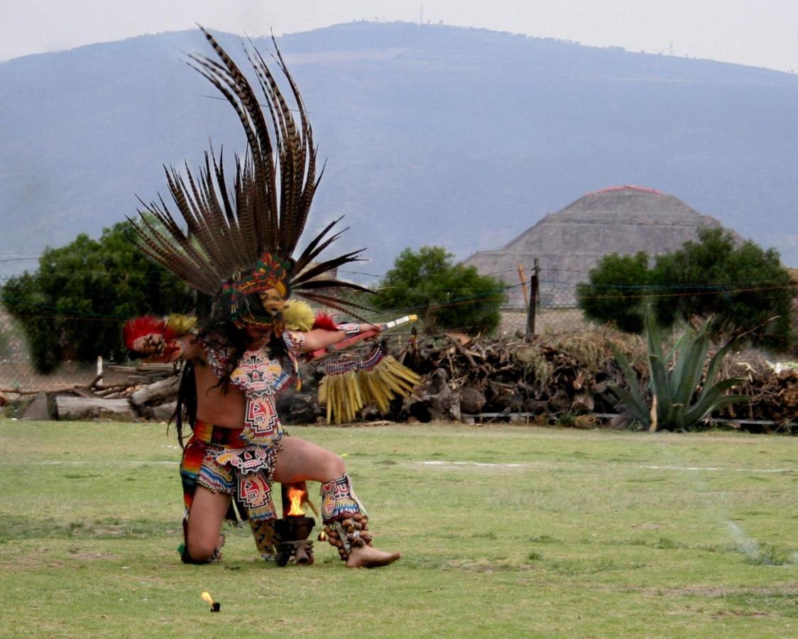 Hotel Sierra Patlachique San Juan Teotihuacán Екстериор снимка
